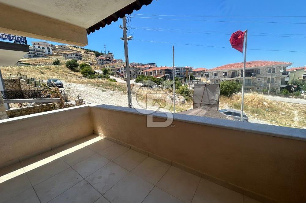 Foça Kazım Dirik Mahallesinde 1+1 Kiralık Daire