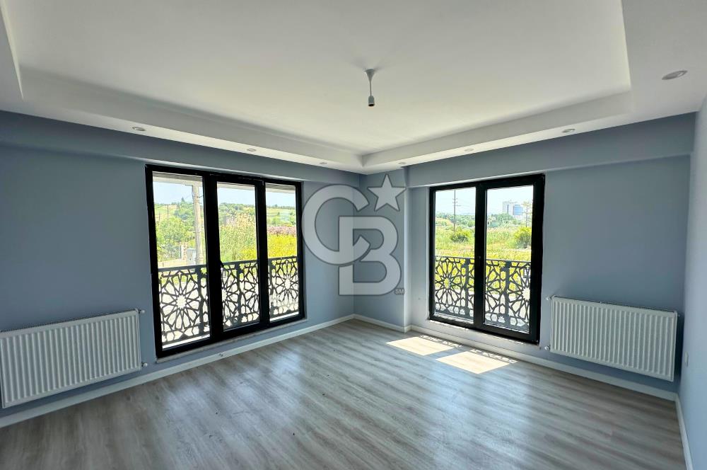 Çanakkale Lapseki Yeni ve Nezih Binada Geniş Balkonlu 3+1 Daire