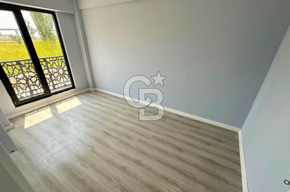 Çanakkale Lapseki Yeni ve Nezih Binada Geniş Balkonlu 3+1 Daire