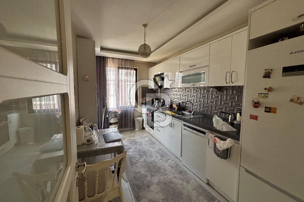 EDREMİT ALTINKUM’DA YATIRIMLIK 2+1  SATILIK DAİRE AYRI MUTFAKLI , DOĞALGAZLI SİTE İÇİ 