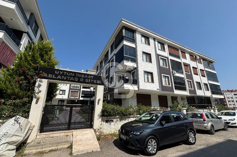 EDREMİT ALTINKUM’DA YATIRIMLIK 2+1  SATILIK DAİRE AYRI MUTFAKLI , DOĞALGAZLI SİTE İÇİ 