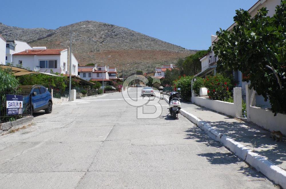 URLA İLTUR SİTESİN'DE 3+1 FIRSAT VİLLA