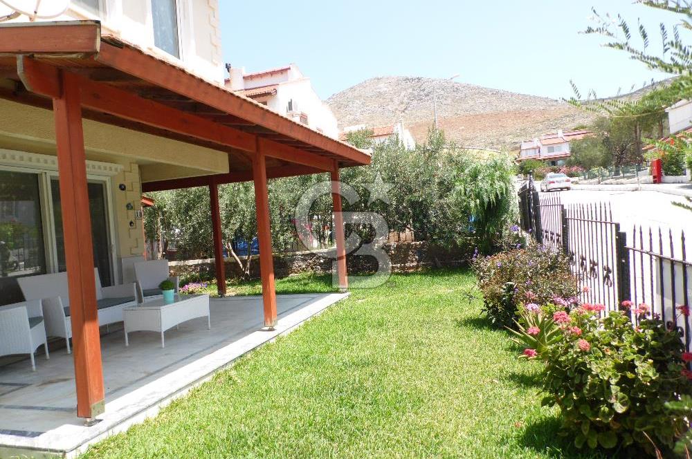 URLA İLTUR SİTESİN'DE 3+1 FIRSAT VİLLA