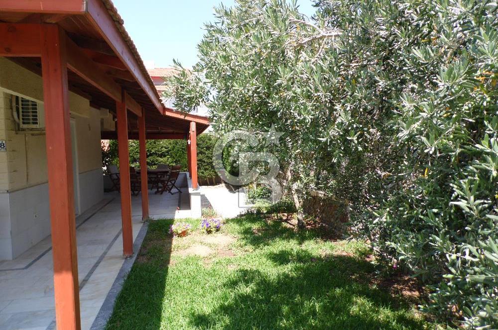 URLA İLTUR SİTESİN'DE 3+1 FIRSAT VİLLA