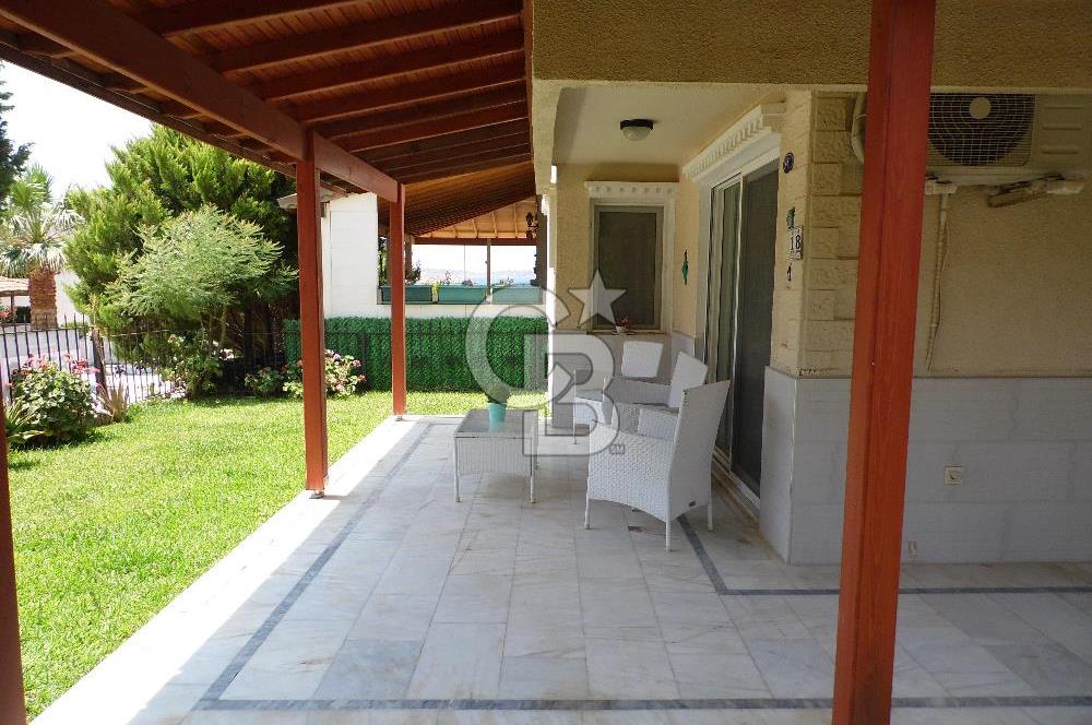 URLA İLTUR SİTESİN'DE 3+1 FIRSAT VİLLA