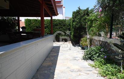 URLA İLTUR SİTESİN'DE 3+1 FIRSAT VİLLA