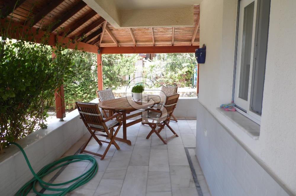 URLA İLTUR SİTESİN'DE 3+1 FIRSAT VİLLA