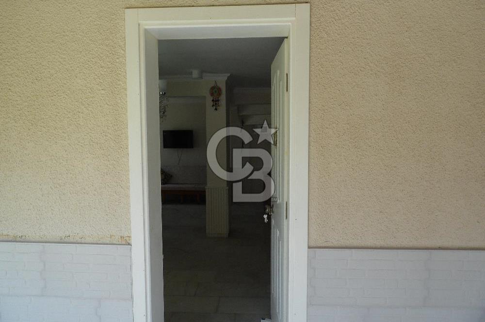 URLA İLTUR SİTESİN'DE 3+1 FIRSAT VİLLA