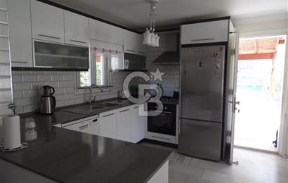 URLA İLTUR SİTESİN'DE 3+1 FIRSAT VİLLA
