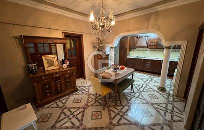 İZMİT KOZLUK MH. SATILIK 3 KATLI MÜSTAKİL EV