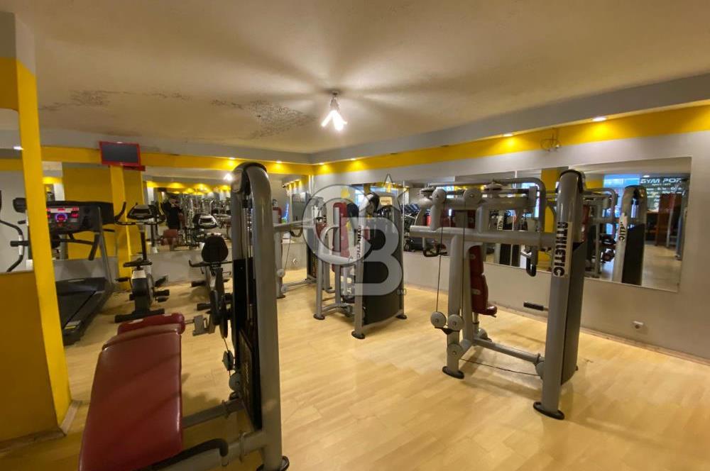 İZMİT ÇARŞIDA DA DEVREN KİRALIK SPOR SALANO
