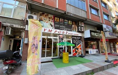 İZMİT ÇARŞIDA DA DEVREN KİRALIK SPOR SALANO