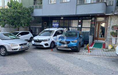 Kısıklı' da, Mağaza, Depo benzeri işlere uygun 120 m2 Dükkan
