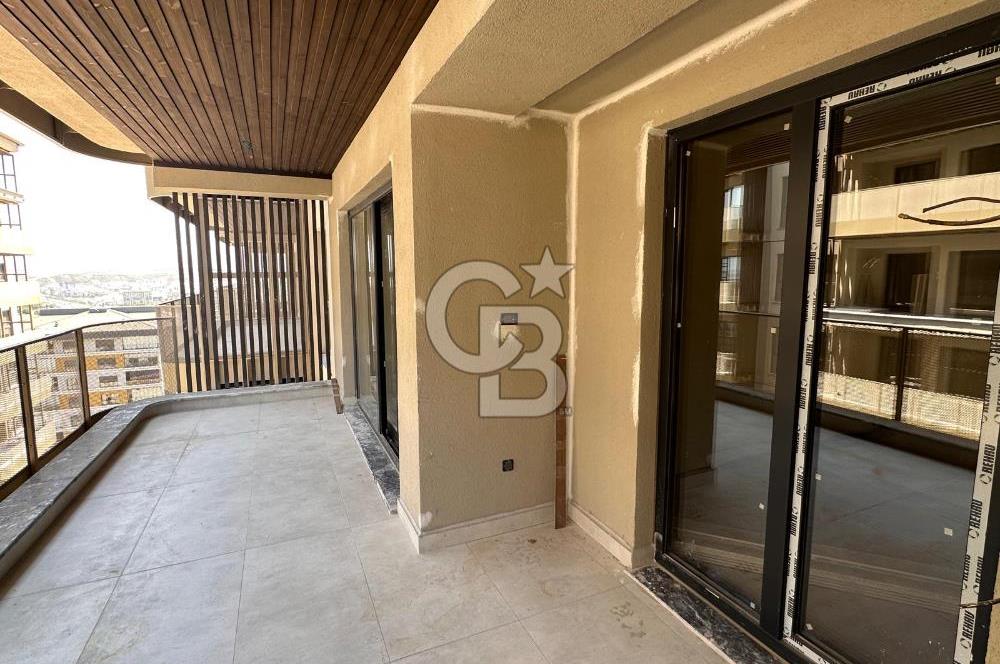 BURSA;BALAT DA METEOR DİKENCİK TEPE SİTESİNDE SATILIK 2+1 DAİRE