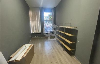 Kısıklı' da, Mağaza, Depo benzeri işlere uygun 120 m2 Dükkan