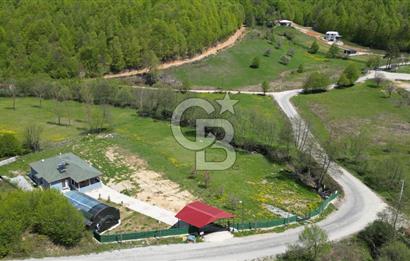 BURSA İZNİK KUTLUCA'DA 6.300M2 ARSADA SATILIK HAVUZLU KÖY EVİ