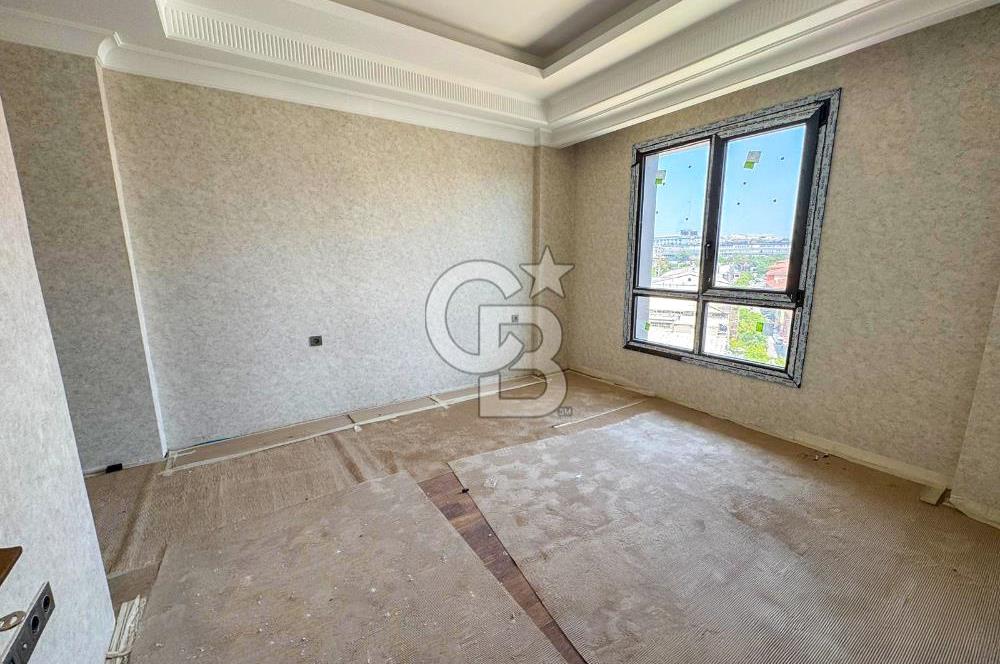 Zeytinburnu Flores Konaklarında 3,5+1  Satılık Daire