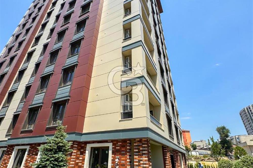 Zeytinburnu Flores Konaklarında 3,5+1  Satılık Daire