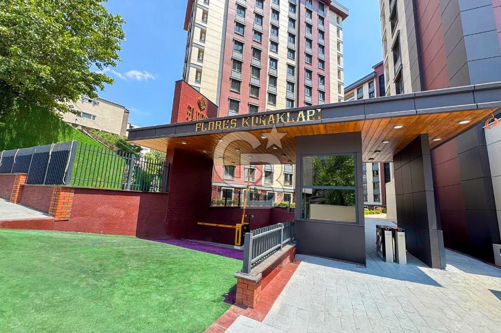 Zeytinburnu Flores Konaklarında 3,5+1  Satılık Daire