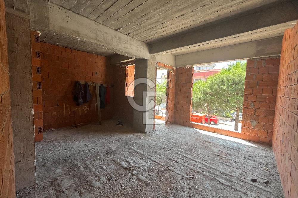 ÇANAKKALE BARBAROS MAHALLESİNDE CADDE ÜZERİ 2+1 SATILIK DAİRE
