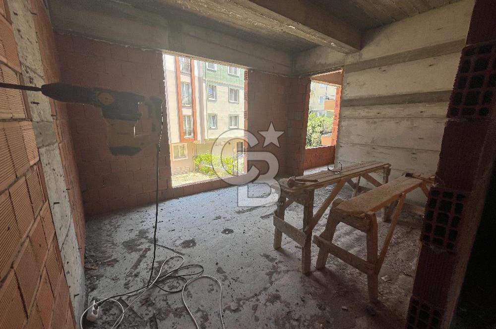 ÇANAKKALE BARBAROS MAHALLESİNDE CADDE ÜZERİ 2+1 SATILIK DAİRE
