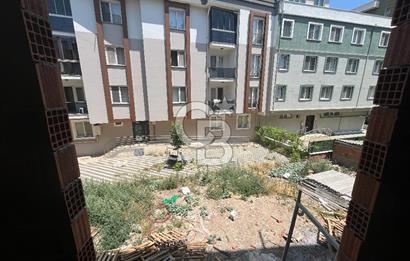 ÇANAKKALE BARBAROS MAHALLESİNDE CADDE ÜZERİ 2+1 SATILIK DAİRE