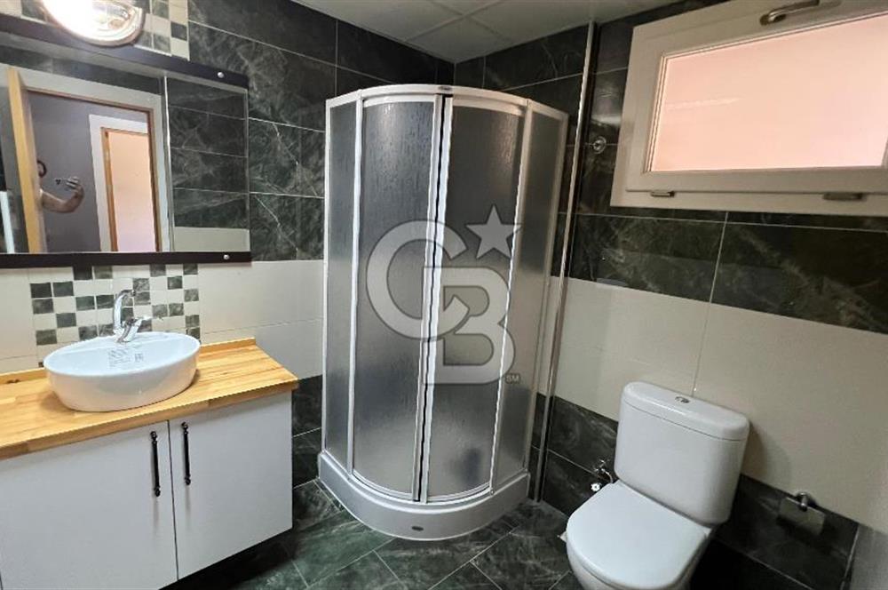 Çiğli Sasalı Gold Park Evleri'nde Satılık 4+1 Villa