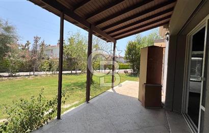 Çiğli Sasalı Gold Park Evleri'nde Satılık 4+1 Villa