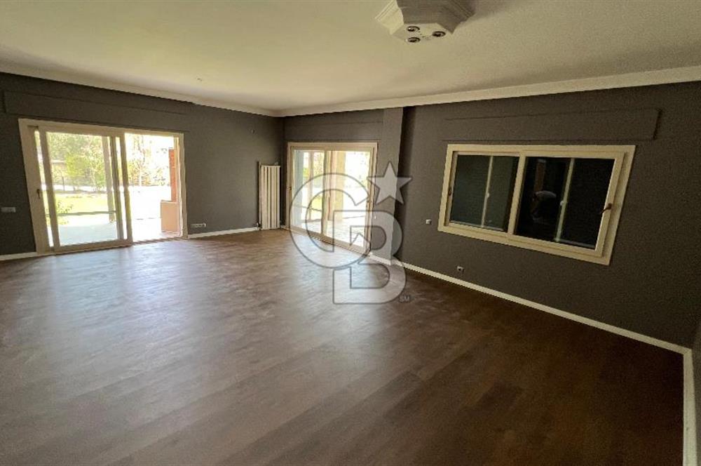 Çiğli Sasalı Gold Park Evleri'nde Satılık 4+1 Villa