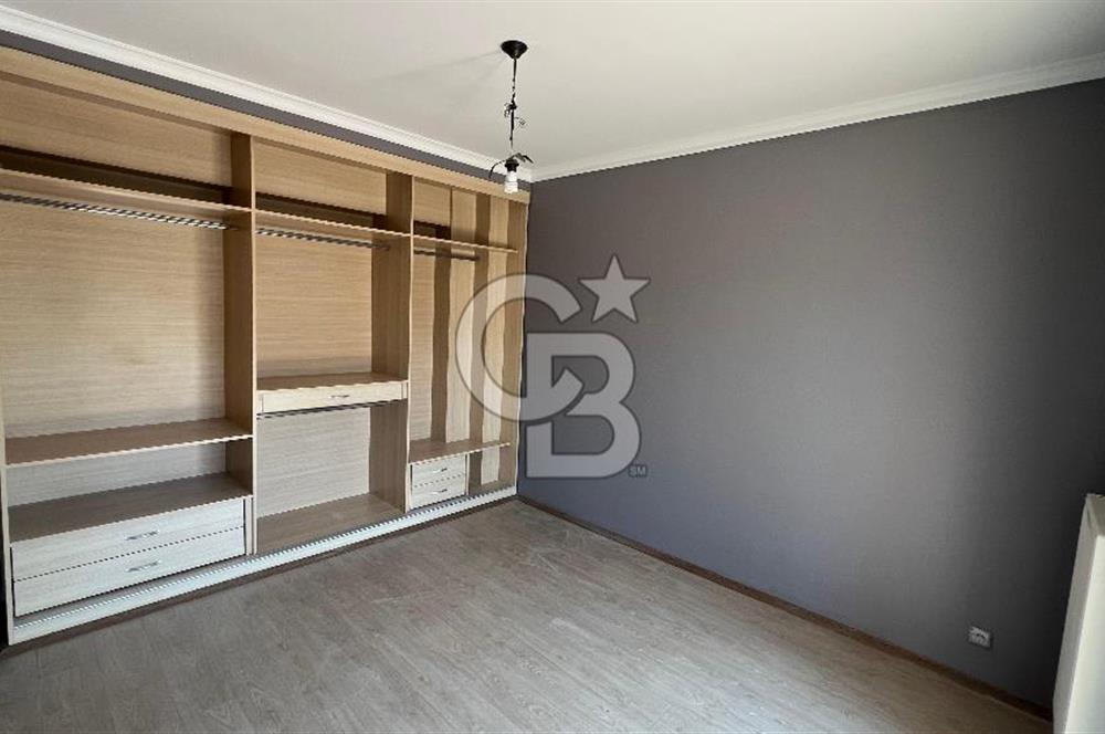 Çiğli Sasalı Gold Park Evleri'nde Satılık 4+1 Villa