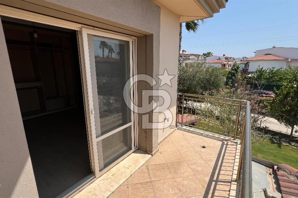 Çiğli Sasalı Gold Park Evleri'nde Satılık 4+1 Villa
