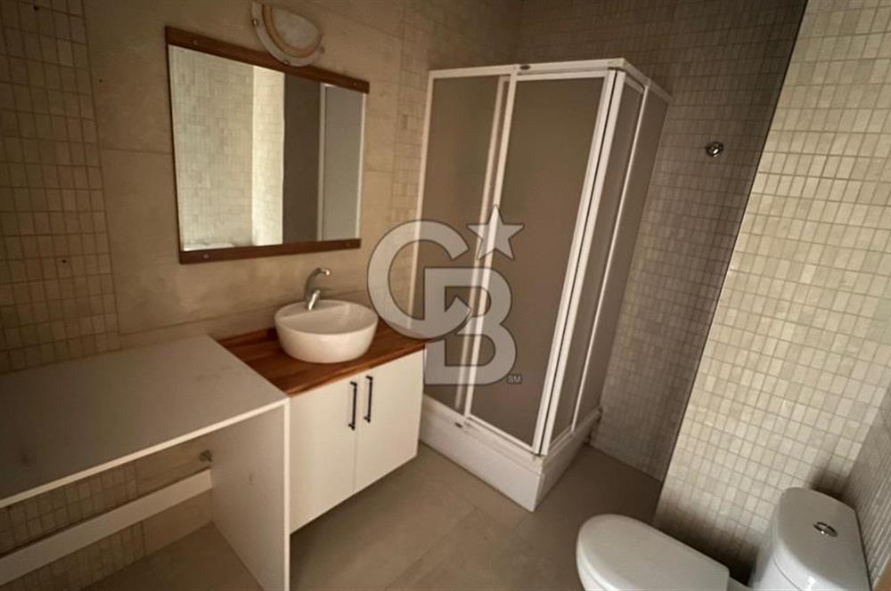 Çiğli Sasalı Gold Park Evleri'nde Satılık 4+1 Villa
