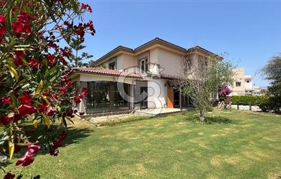 Çiğli Sasalı Gold Park Evleri'nde Satılık 4+1 Villa