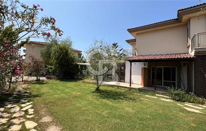 Çiğli Sasalı Gold Park Evleri'nde Satılık 4+1 Villa