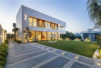 TEOK'tan Güzelbahçe Kolejler Bölgesinde Satılık Çok Özel Villa