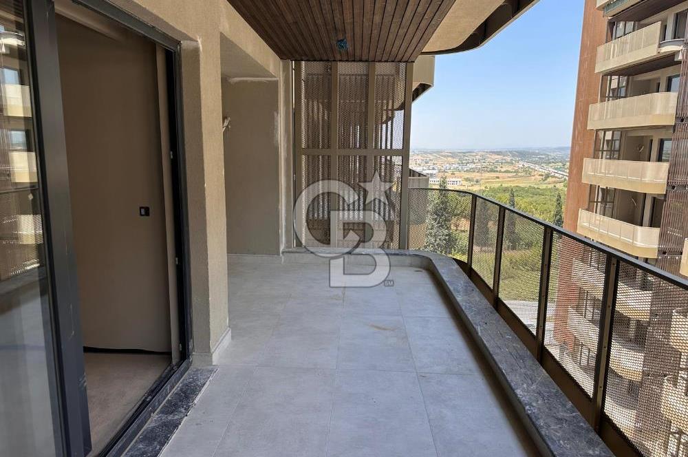 BURSA;BALAT DA METEOR DİKENCİK TEPE SİTESİNDE SATILIK 2+1 DAİRE