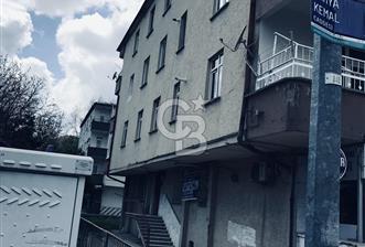MERKEZİ KONUMDA SATILIK 2+1 DAİRE