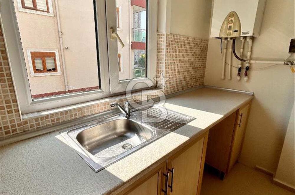 ATAŞEHİR' de KİRALIK BAKIMLI, BALKONLU (3+1) DAİRE