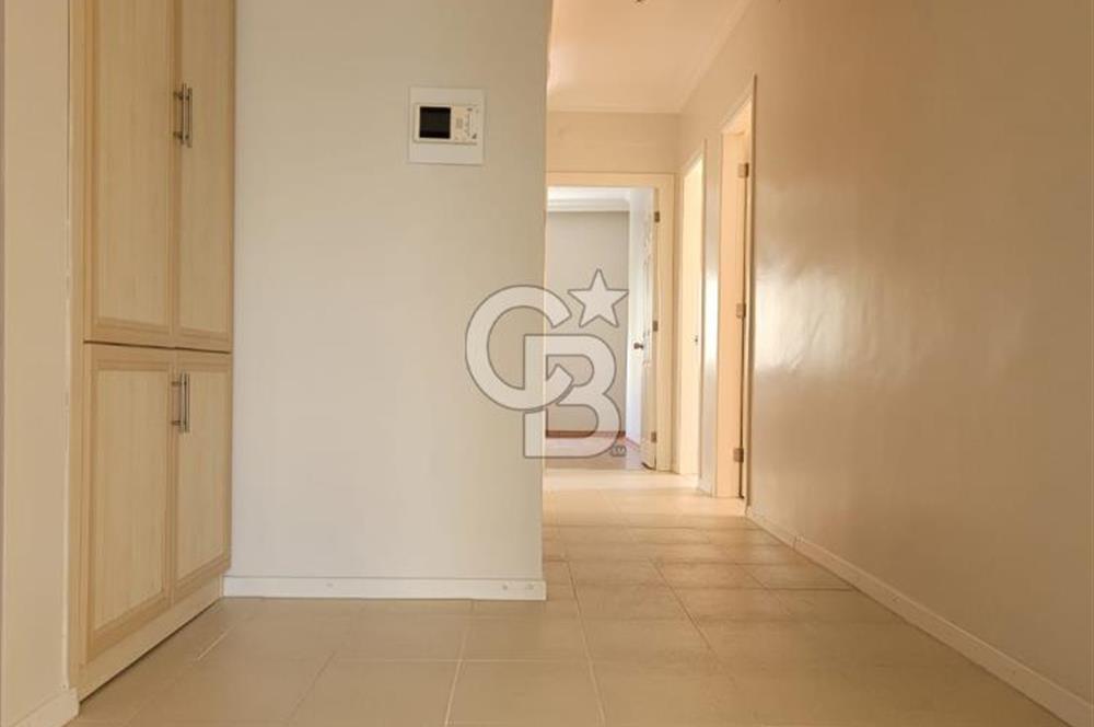 ATAŞEHİR' de KİRALIK BAKIMLI, BALKONLU (3+1) DAİRE
