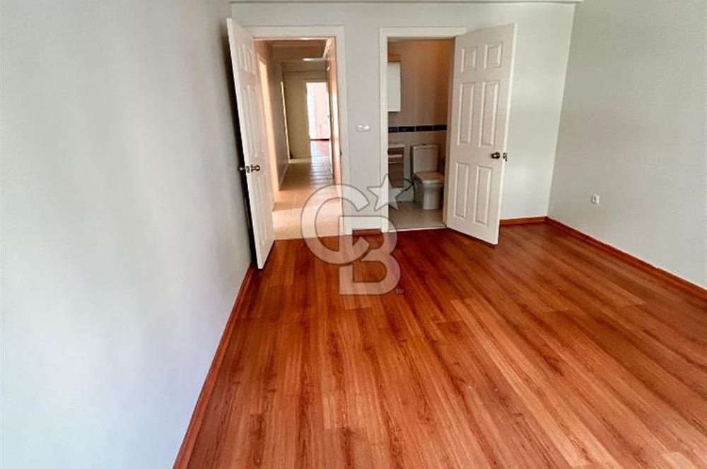 ATAŞEHİR' de KİRALIK BAKIMLI, BALKONLU (3+1) DAİRE