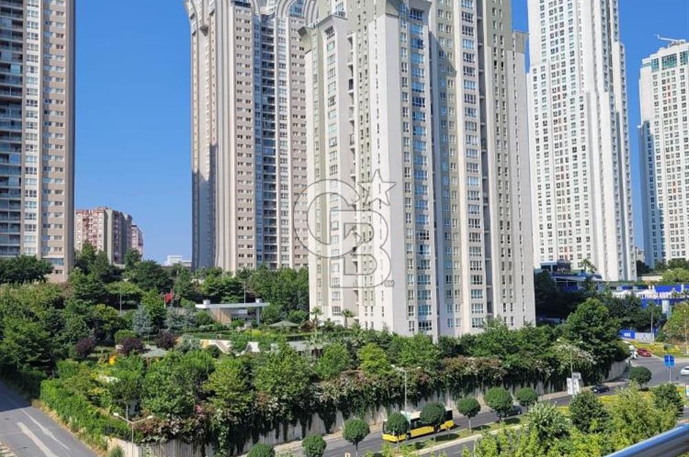 ATAŞEHİR' de KİRALIK BAKIMLI, BALKONLU (3+1) DAİRE