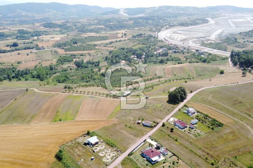 CB AKADEMİ KOCAKAYMAZ SATILIK KADASTRO YOL CEPHE 1384 m2 TARLA