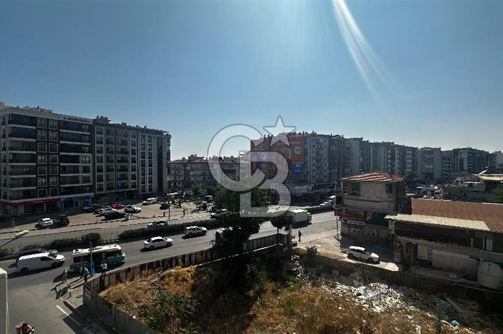 İzmir Karşıyaka Dedebaşı Mahallesi Anadolu Caddesi Üzeri SATILIK 3+1