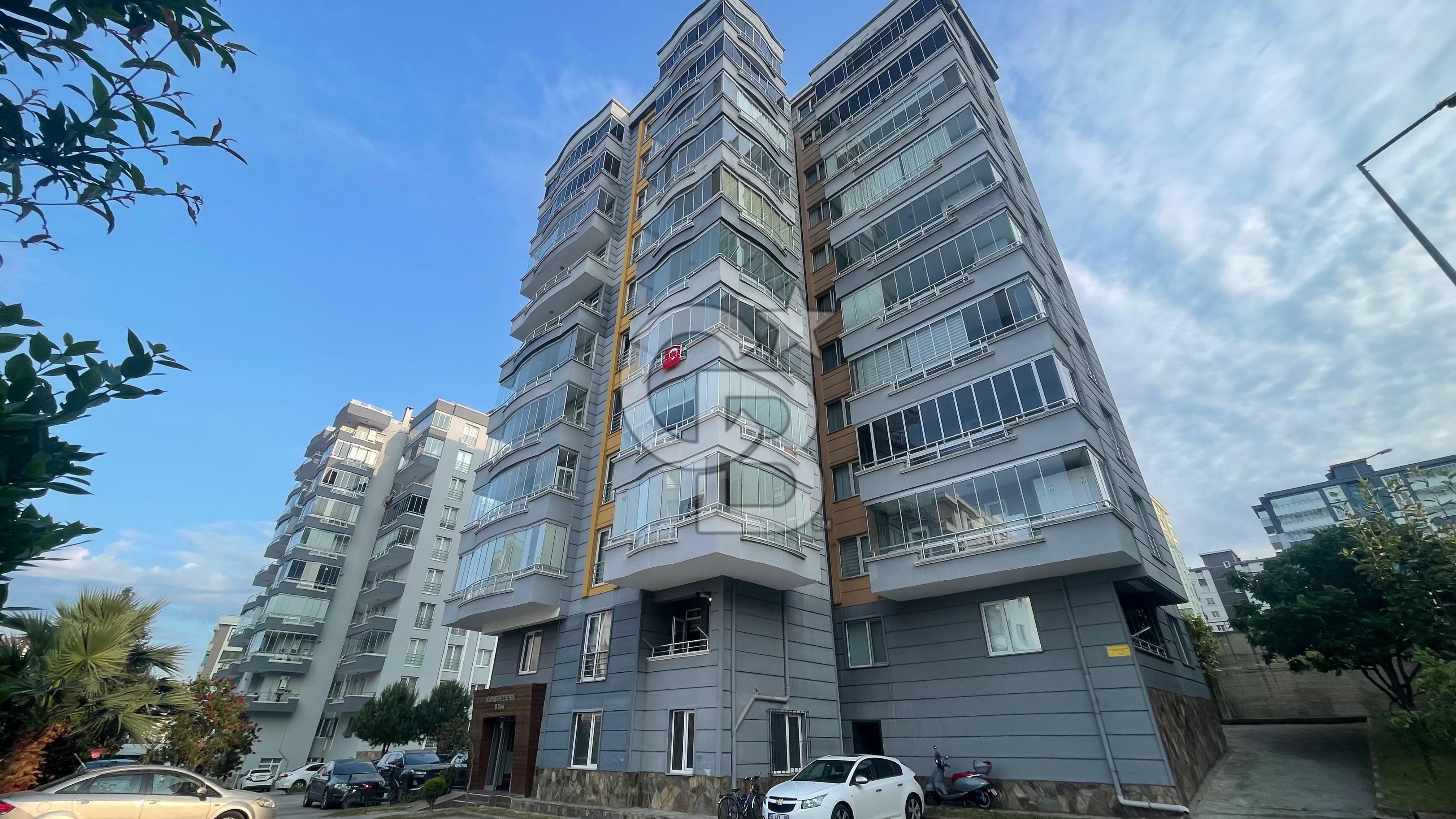 ATAKUM ATAKENT KARADENİZ SİTESİNDE FIRSAT SATILIK 3+1 DAİRE
