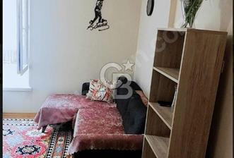 GÜVENEVLERDE TUNALIYA YÜRÜME MESAFESİNDE FIRSAT KİRALIK DAİRE