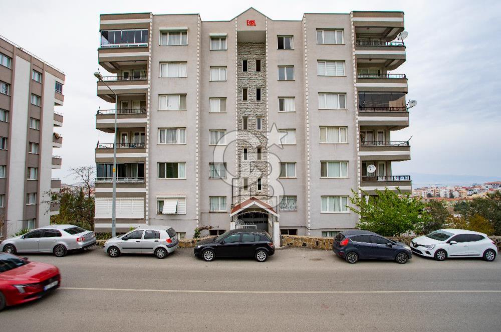 Aliağa Yeni Mahallede Kiralık Deniz Manzaralı 3+1 Daire