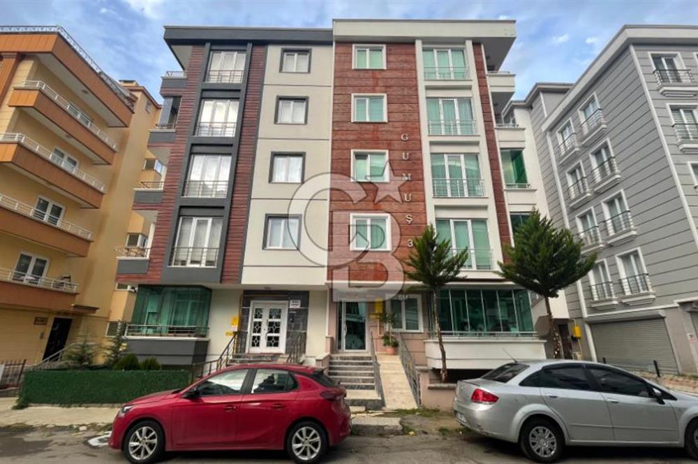 ÖMÜREVLERİ TRAMVAY DURAĞINA 2 DK. MESAFEDE KİRALIK 1+1 DAİRE