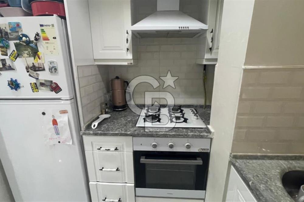 ÖMÜREVLERİ TRAMVAY DURAĞINA 2 DK. MESAFEDE KİRALIK 1+1 DAİRE