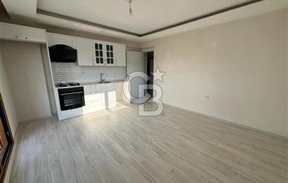 Foça Yenibağarası'nda Kiralık 2+1 Bahçe Katı Daire