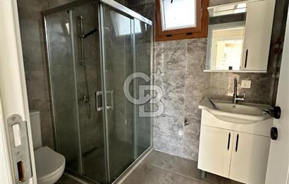 Foça Yenibağarası'nda Kiralık 2+1 Bahçe Katı Daire